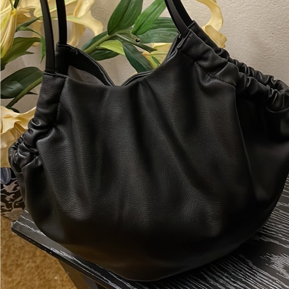 Zara tote - Picture 2 of 5
